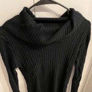 Apt 9 square/cowl neck sweater